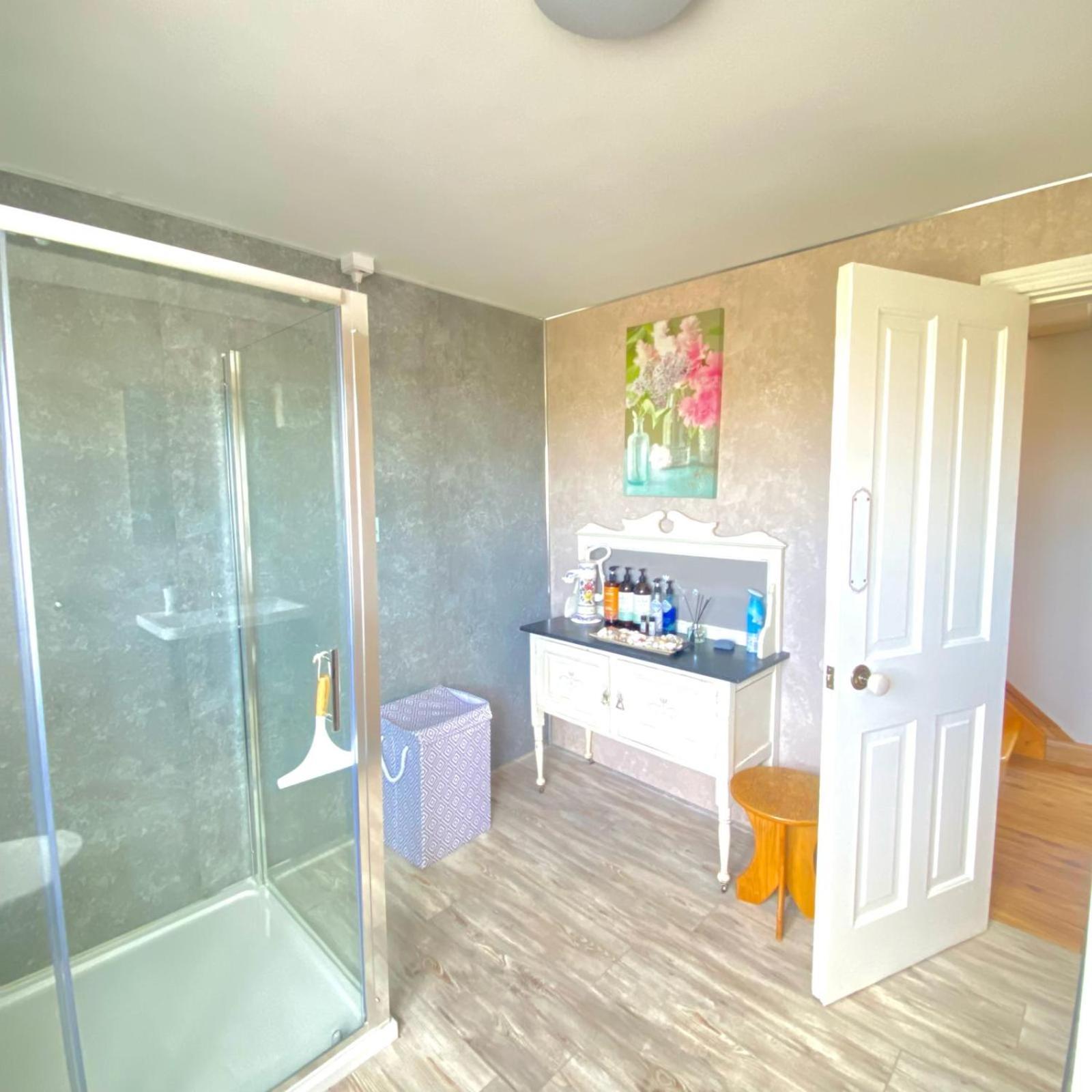 Luxury Holiday Rental With Sea Views On The Wild Atlantic Way Tralee Exteriör bild