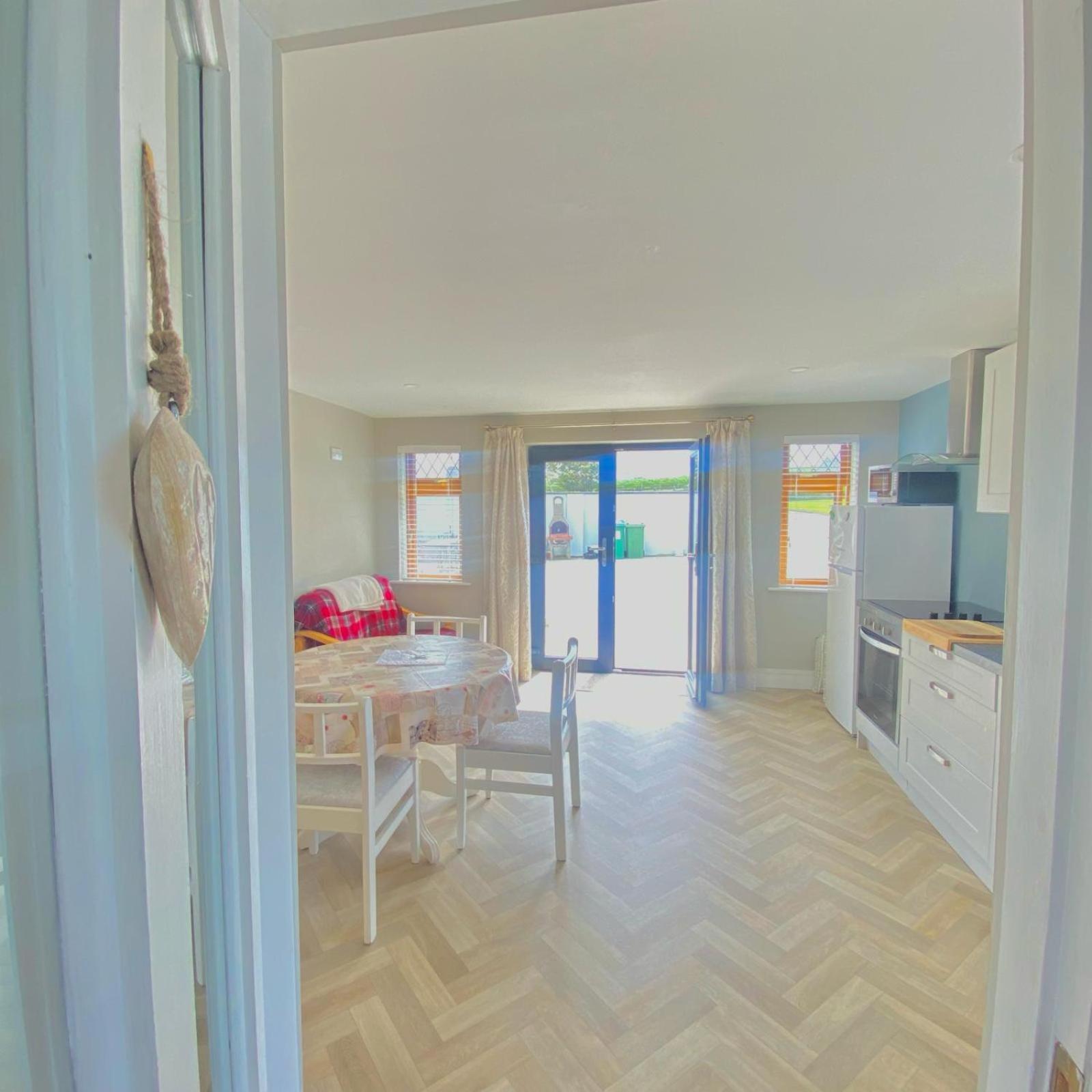 Luxury Holiday Rental With Sea Views On The Wild Atlantic Way Tralee Exteriör bild